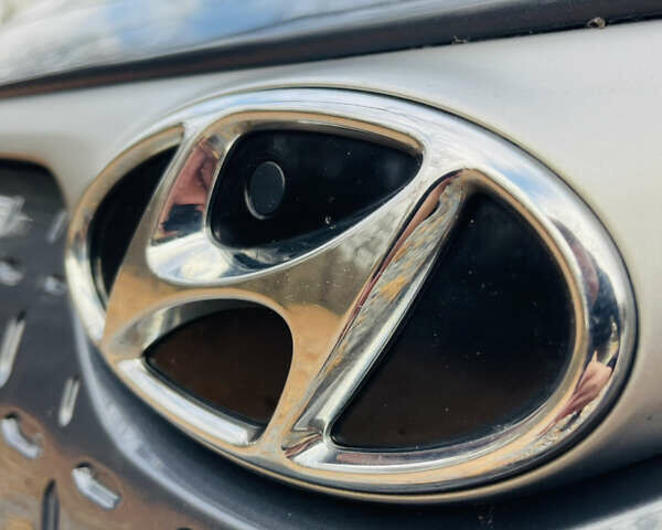 Серый Хендай Kona Electric, объемом двигателя 0 л и пробегом 112 тыс. км за 16700 $, фото 37 на Automoto.ua