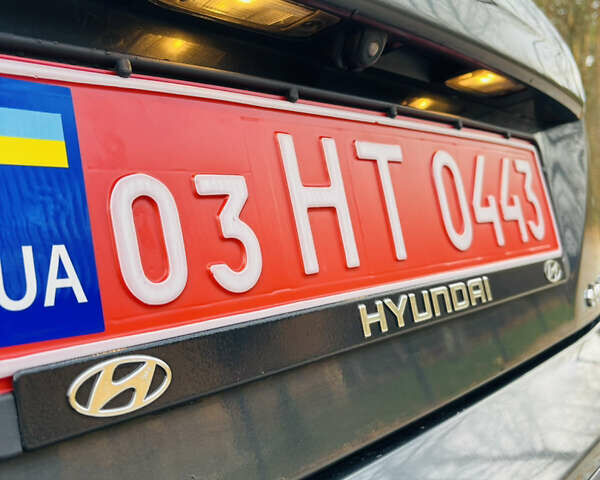 Серый Хендай Kona Electric, объемом двигателя 0 л и пробегом 112 тыс. км за 16700 $, фото 34 на Automoto.ua