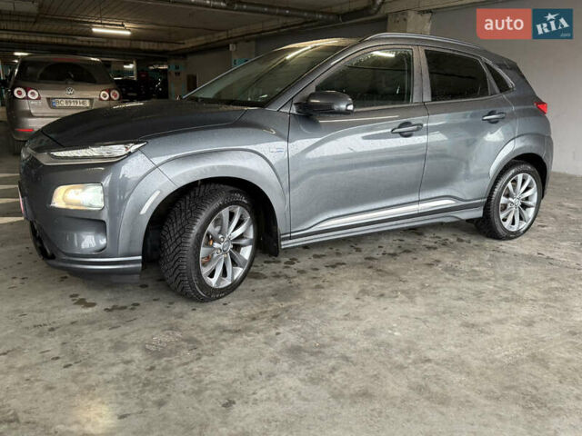 Серый Хендай Kona Electric, объемом двигателя 0 л и пробегом 120 тыс. км за 16999 $, фото 23 на Automoto.ua