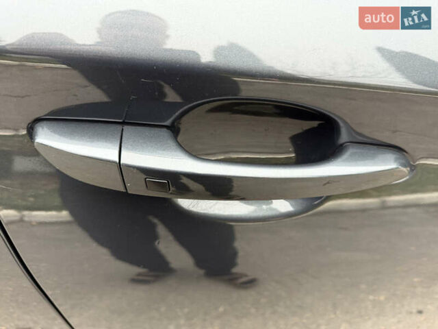 Серый Хендай Kona Electric, объемом двигателя 0 л и пробегом 103 тыс. км за 17300 $, фото 11 на Automoto.ua