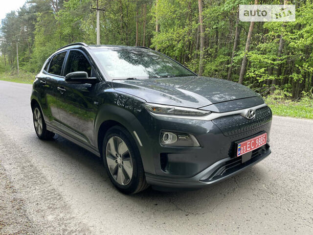 Серый Хендай Kona Electric, объемом двигателя 0 л и пробегом 139 тыс. км за 17900 $, фото 44 на Automoto.ua