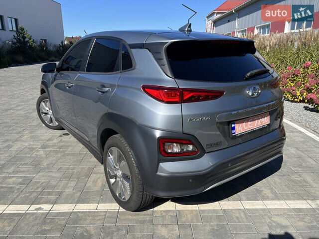 Сірий Хендай Kona Electric, об'ємом двигуна 0 л та пробігом 80 тис. км за 18500 $, фото 53 на Automoto.ua