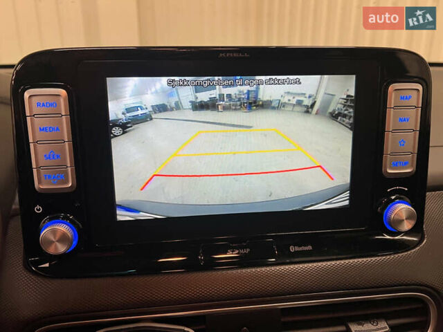 Серый Хендай Kona Electric, объемом двигателя 0 л и пробегом 102 тыс. км за 14200 $, фото 16 на Automoto.ua