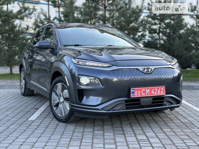 Серый Хендай Kona Electric, объемом двигателя 0 л и пробегом 106 тыс. км за 18400 $, фото 17 на Automoto.ua