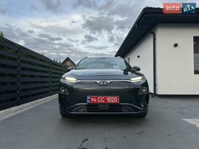 Сірий Хендай Kona Electric, об'ємом двигуна 0 л та пробігом 111 тис. км за 17700 $, фото 6 на Automoto.ua