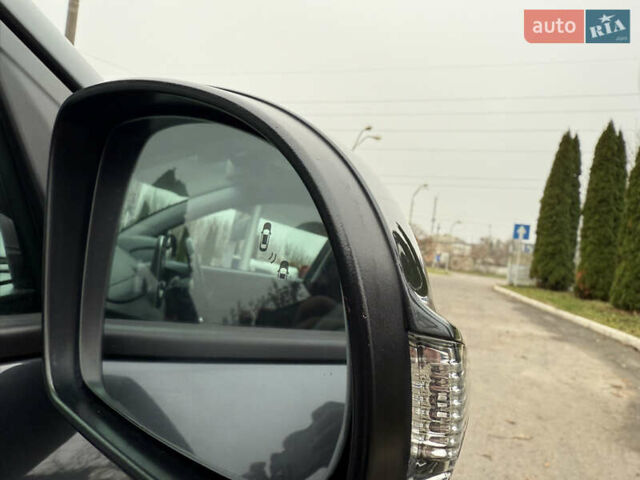 Серый Хендай Kona Electric, объемом двигателя 0 л и пробегом 103 тыс. км за 17300 $, фото 12 на Automoto.ua