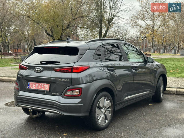 Сірий Хендай Kona Electric, об'ємом двигуна 0 л та пробігом 154 тис. км за 19500 $, фото 2 на Automoto.ua