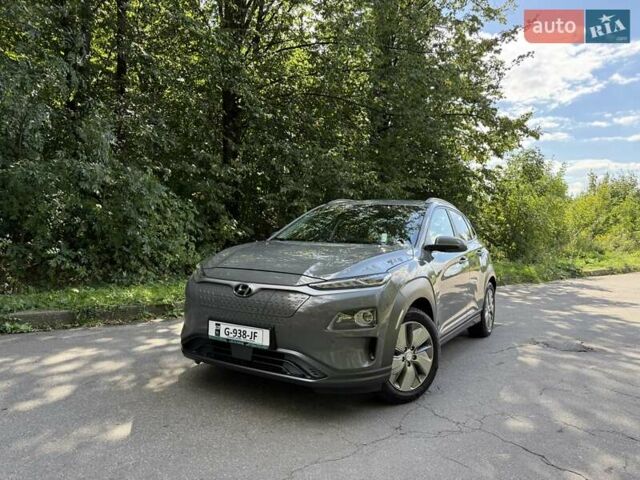 Сірий Хендай Kona Electric, об'ємом двигуна 0 л та пробігом 67 тис. км за 17300 $, фото 1 на Automoto.ua