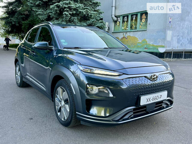 Сірий Хендай Kona Electric, об'ємом двигуна 0 л та пробігом 90 тис. км за 19999 $, фото 7 на Automoto.ua