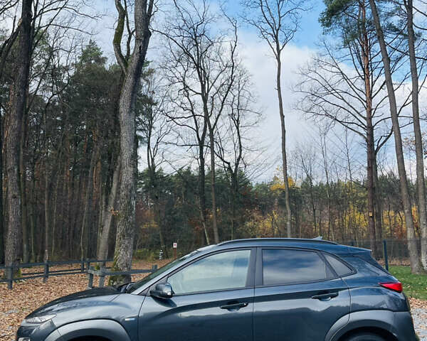 Серый Хендай Kona Electric, объемом двигателя 0 л и пробегом 112 тыс. км за 16700 $, фото 5 на Automoto.ua