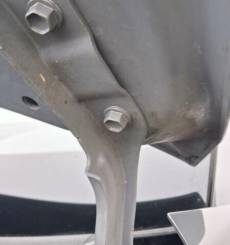 Серый Хендай Kona Electric, объемом двигателя 0 л и пробегом 180 тыс. км за 16700 $, фото 63 на Automoto.ua