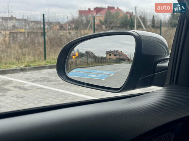 Сірий Хендай Kona Electric, об'ємом двигуна 0 л та пробігом 78 тис. км за 18900 $, фото 61 на Automoto.ua