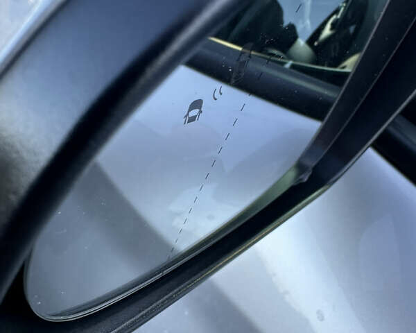 Серый Хендай Kona Electric, объемом двигателя 0 л и пробегом 109 тыс. км за 18450 $, фото 21 на Automoto.ua