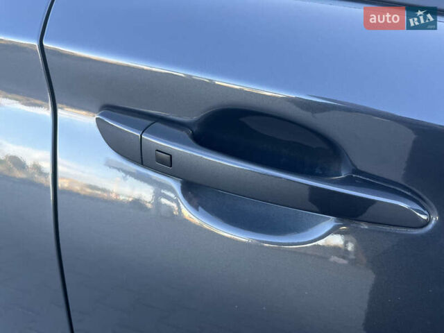 Сірий Хендай Kona Electric, об'ємом двигуна 0 л та пробігом 31 тис. км за 15500 $, фото 48 на Automoto.ua