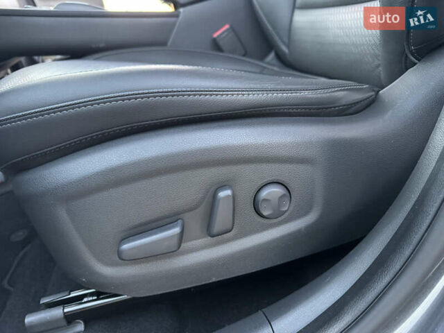 Сірий Хендай Kona Electric, об'ємом двигуна 0 л та пробігом 114 тис. км за 17999 $, фото 32 на Automoto.ua