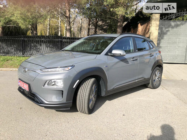 Сірий Хендай Kona Electric, об'ємом двигуна 0 л та пробігом 25 тис. км за 16490 $, фото 22 на Automoto.ua