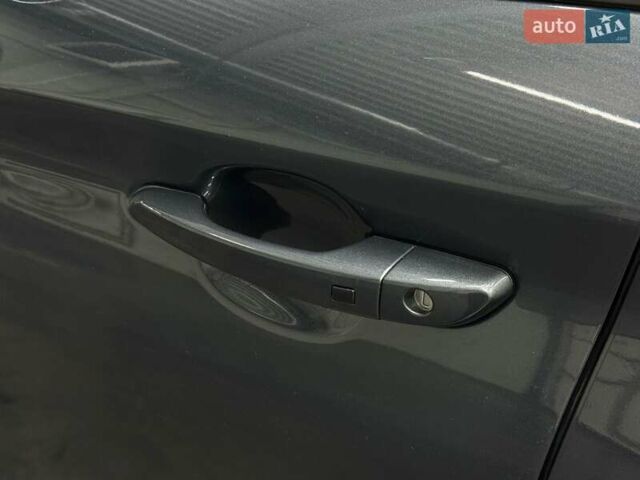 Сірий Хендай Kona Electric, об'ємом двигуна 0 л та пробігом 71 тис. км за 18465 $, фото 24 на Automoto.ua