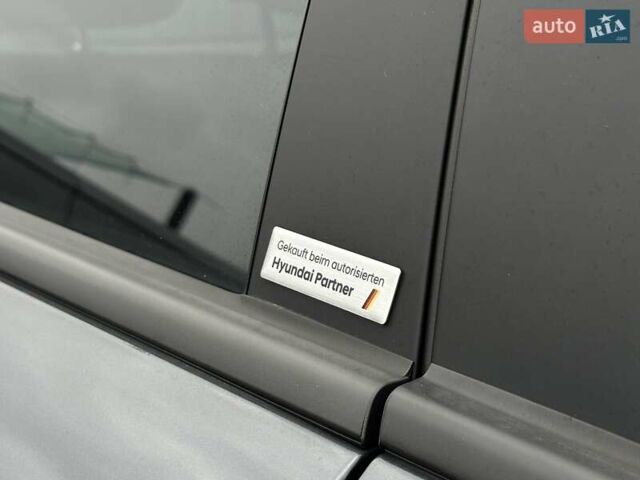 Сірий Хендай Kona Electric, об'ємом двигуна 0 л та пробігом 63 тис. км за 18500 $, фото 14 на Automoto.ua