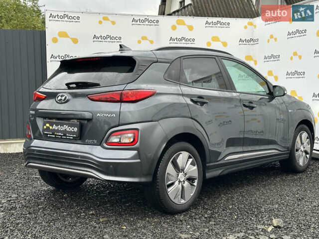 Серый Хендай Kona Electric, объемом двигателя 0 л и пробегом 167 тыс. км за 17700 $, фото 76 на Automoto.ua