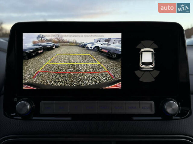 Серый Хендай Kona Electric, объемом двигателя 0 л и пробегом 36 тыс. км за 20700 $, фото 6 на Automoto.ua