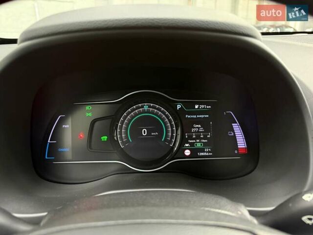 Сірий Хендай Kona Electric, об'ємом двигуна 0 л та пробігом 128 тис. км за 17933 $, фото 18 на Automoto.ua