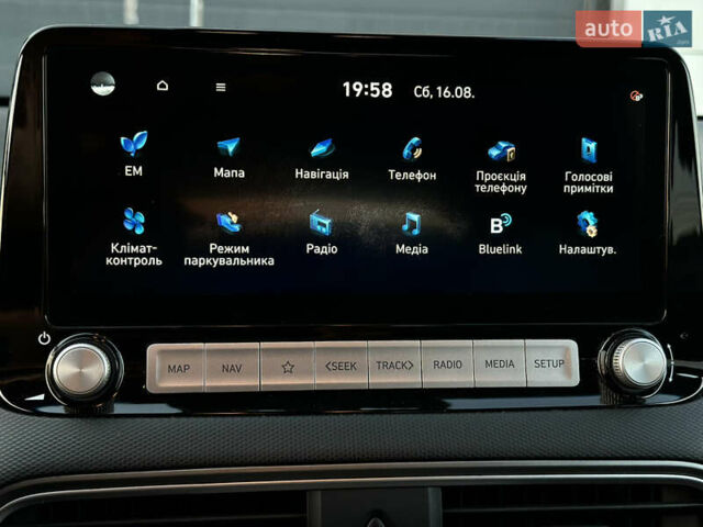 Серый Хендай Kona Electric, объемом двигателя 0 л и пробегом 159 тыс. км за 16900 $, фото 54 на Automoto.ua