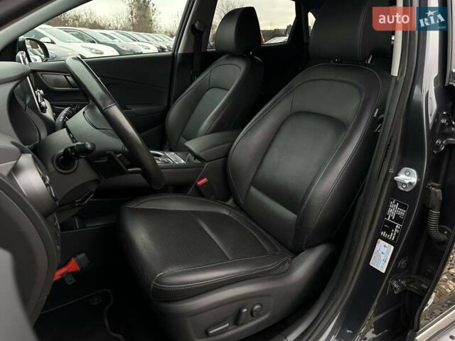 Сірий Хендай Kona Electric, об'ємом двигуна 0 л та пробігом 76 тис. км за 20500 $, фото 3 на Automoto.ua