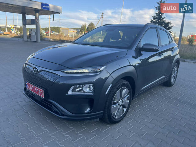 Серый Хендай Kona Electric, объемом двигателя 0 л и пробегом 31 тыс. км за 15450 $, фото 21 на Automoto.ua