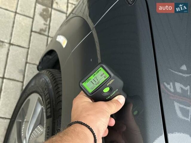 Сірий Хендай Kona Electric, об'ємом двигуна 0 л та пробігом 63 тис. км за 18500 $, фото 50 на Automoto.ua