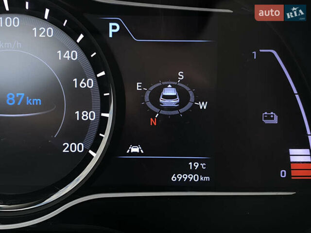 Серый Хендай Kona Electric, объемом двигателя 0 л и пробегом 69 тыс. км за 20400 $, фото 47 на Automoto.ua