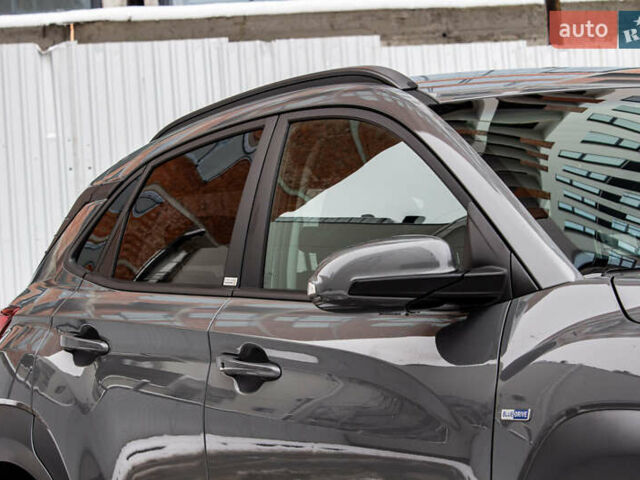 Сірий Хендай Kona Electric, об'ємом двигуна 0 л та пробігом 26 тис. км за 16300 $, фото 13 на Automoto.ua