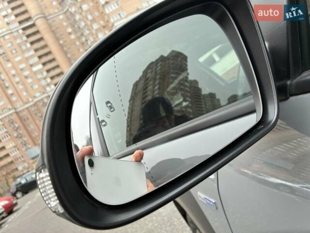 Серый Хендай Kona Electric, объемом двигателя 0 л и пробегом 78 тыс. км за 19500 $, фото 27 на Automoto.ua