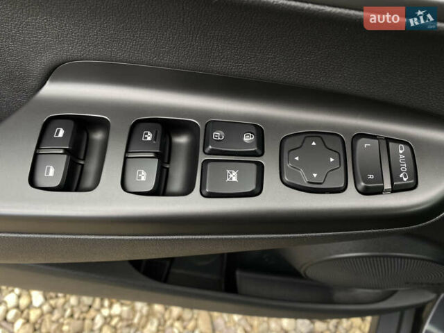 Сірий Хендай Kona Electric, об'ємом двигуна 0 л та пробігом 69 тис. км за 20900 $, фото 31 на Automoto.ua