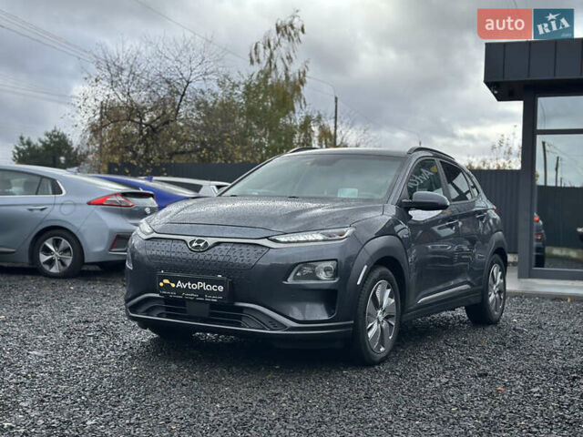 Серый Хендай Kona Electric, объемом двигателя 0 л и пробегом 167 тыс. км за 17700 $, фото 9 на Automoto.ua