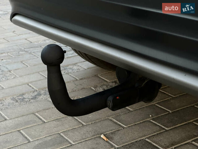 Серый Хендай Kona Electric, объемом двигателя 0 л и пробегом 159 тыс. км за 16900 $, фото 25 на Automoto.ua