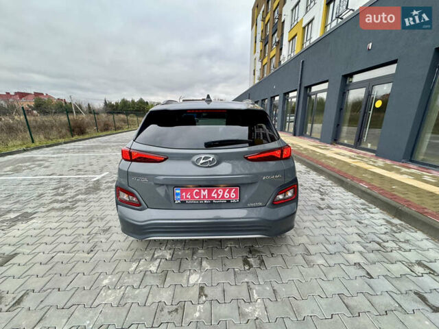 Сірий Хендай Kona Electric, об'ємом двигуна 0 л та пробігом 78 тис. км за 18900 $, фото 6 на Automoto.ua