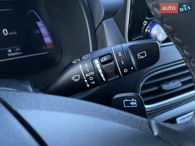 Серый Хендай Kona Electric, объемом двигателя 0 л и пробегом 104 тыс. км за 17200 $, фото 42 на Automoto.ua