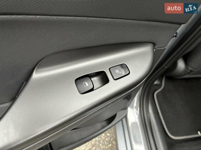 Серый Хендай Kona Electric, объемом двигателя 0 л и пробегом 78 тыс. км за 19500 $, фото 55 на Automoto.ua