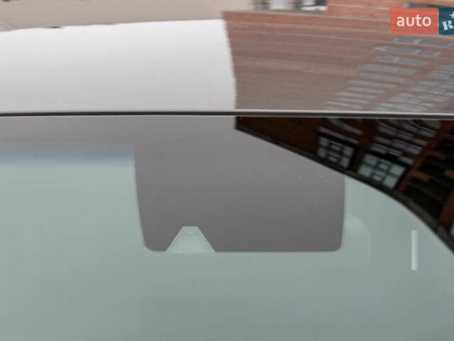 Сірий Хендай Kona Electric, об'ємом двигуна 0 л та пробігом 26 тис. км за 16300 $, фото 39 на Automoto.ua