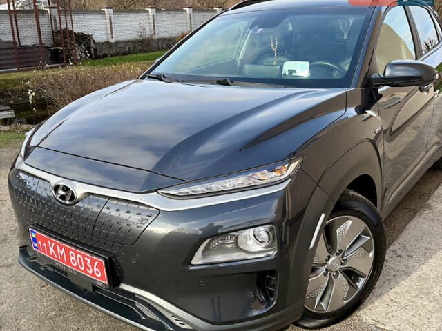 Серый Хендай Kona Electric, объемом двигателя 0 л и пробегом 130 тыс. км за 18500 $, фото 54 на Automoto.ua