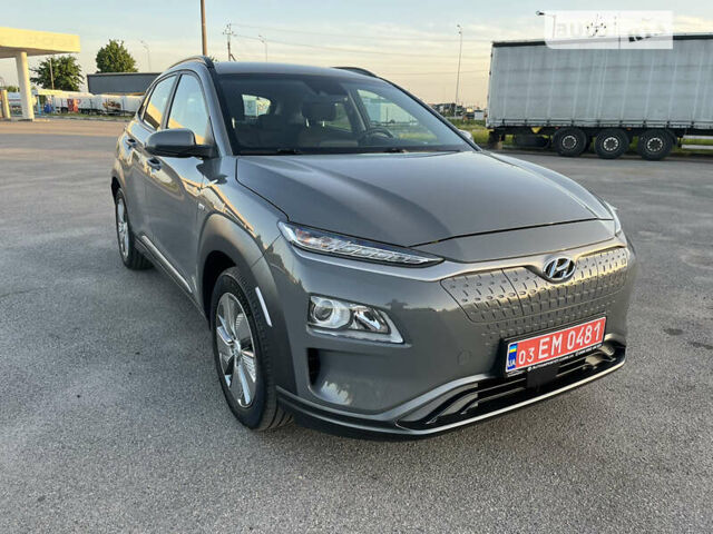 Сірий Хендай Kona Electric, об'ємом двигуна 0 л та пробігом 30 тис. км за 16900 $, фото 6 на Automoto.ua