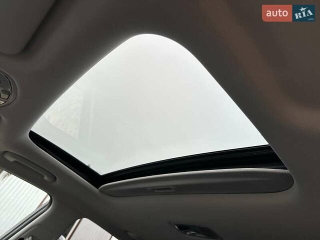 Сірий Хендай Kona Electric, об'ємом двигуна 0 л та пробігом 76 тис. км за 20500 $, фото 40 на Automoto.ua