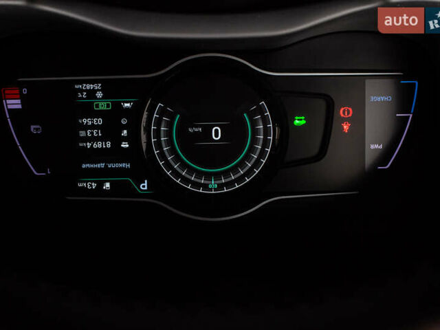 Сірий Хендай Kona Electric, об'ємом двигуна 0 л та пробігом 26 тис. км за 16300 $, фото 64 на Automoto.ua