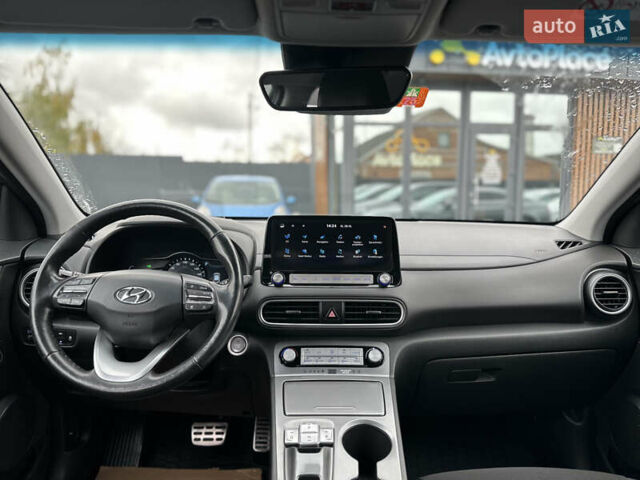 Серый Хендай Kona Electric, объемом двигателя 0 л и пробегом 167 тыс. км за 17700 $, фото 37 на Automoto.ua