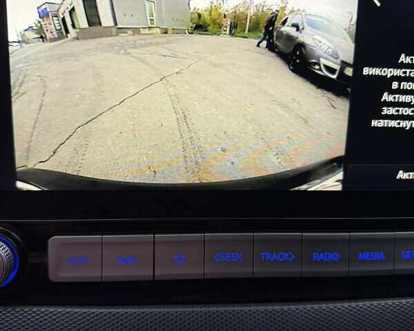 Серый Хендай Kona Electric, объемом двигателя 0 л и пробегом 125 тыс. км за 16900 $, фото 13 на Automoto.ua