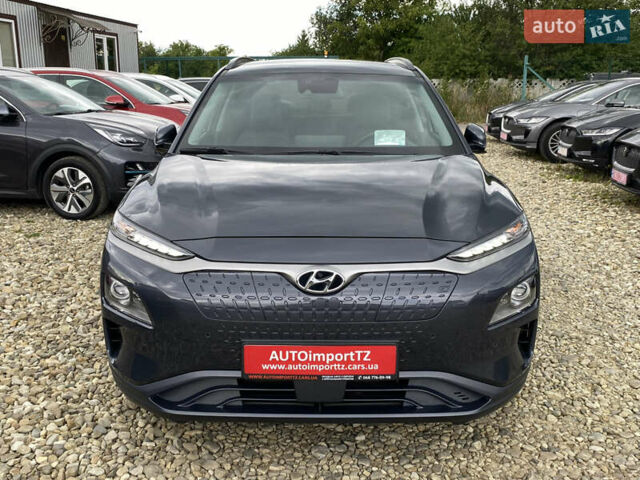 Сірий Хендай Kona Electric, об'ємом двигуна 0 л та пробігом 69 тис. км за 20900 $, фото 13 на Automoto.ua