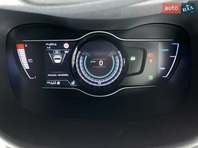 Сірий Хендай Kona Electric, об'ємом двигуна 0 л та пробігом 91 тис. км за 18900 $, фото 39 на Automoto.ua
