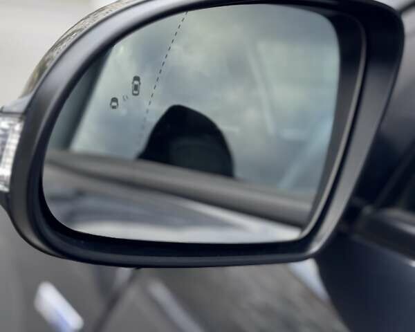 Сірий Хендай Kona Electric, об'ємом двигуна 0 л та пробігом 88 тис. км за 18700 $, фото 12 на Automoto.ua