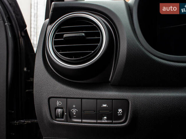 Сірий Хендай Kona Electric, об'ємом двигуна 0 л та пробігом 26 тис. км за 16300 $, фото 58 на Automoto.ua