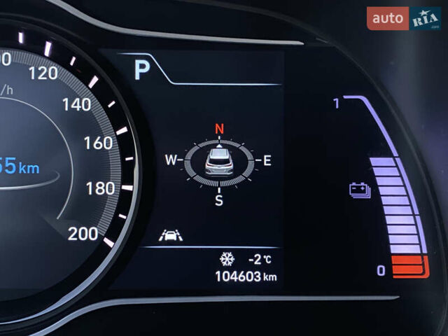 Серый Хендай Kona Electric, объемом двигателя 0 л и пробегом 104 тыс. км за 17200 $, фото 50 на Automoto.ua